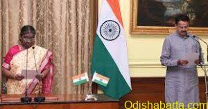 Mahtab takes oath as pro-tem speaker of new Lok Sabha