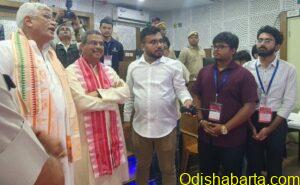 Gajendra Singh Shekhawat and Shri Dharmendra Pradhan with Bodhisattwa Sanghapriya