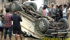 Man Critical After His Car Falls from Multi-Level Parking Facility in Puri