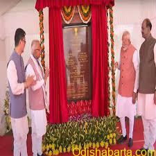 PM Modi Inaugurates 184 Modern Flats for MPs in New Delhi