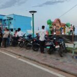 vendors