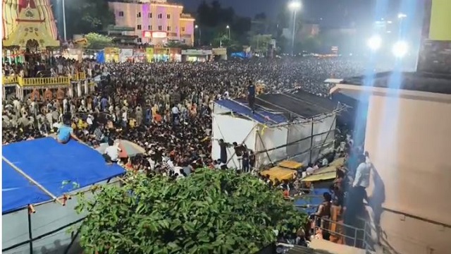 devotee-dies-while-pulling-chariot-in-Puri