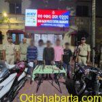 Bada Bazar Police Foil Dacoity Plan, Arrest Five With Swords, Live Bombs