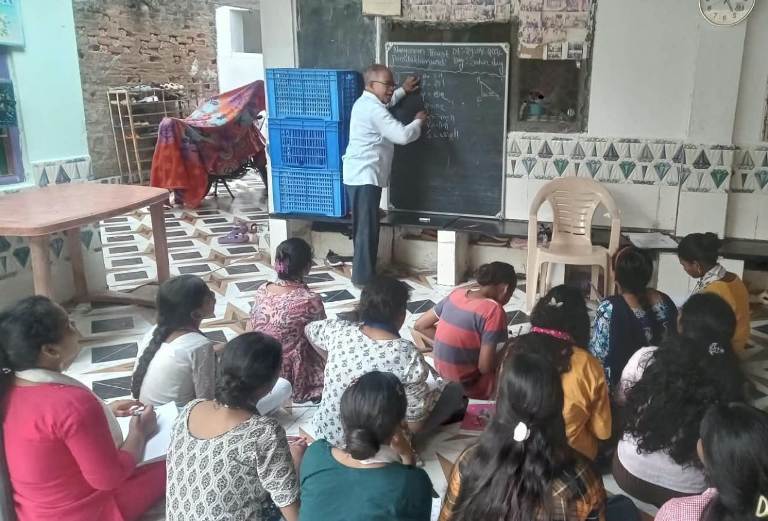 TEACHER