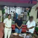 Bada Bazar Police Arrest Father-Son Duo in Rs.22.23 Lakh Gold Jewellery Cheating Case